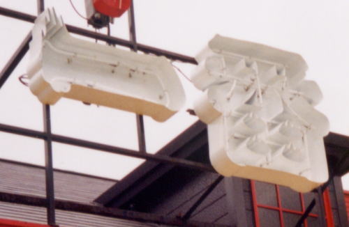 Click to magnify/shrink